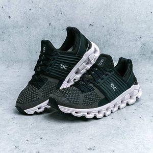 On Cloudswift Running Shoes